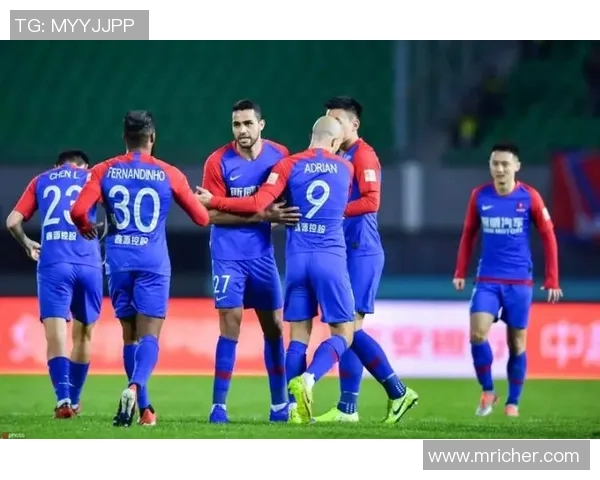 2017年重庆斯威与河南建业激战回顾：精彩瞬间与赛季影响分析